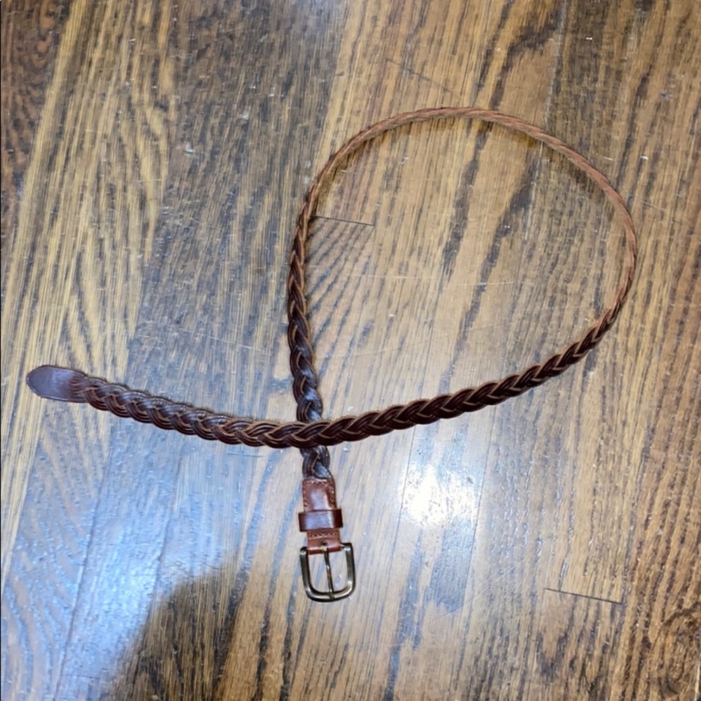 American Eagle leather belt